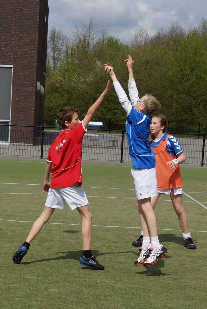 Korfbal D2  27 april-008.JPG